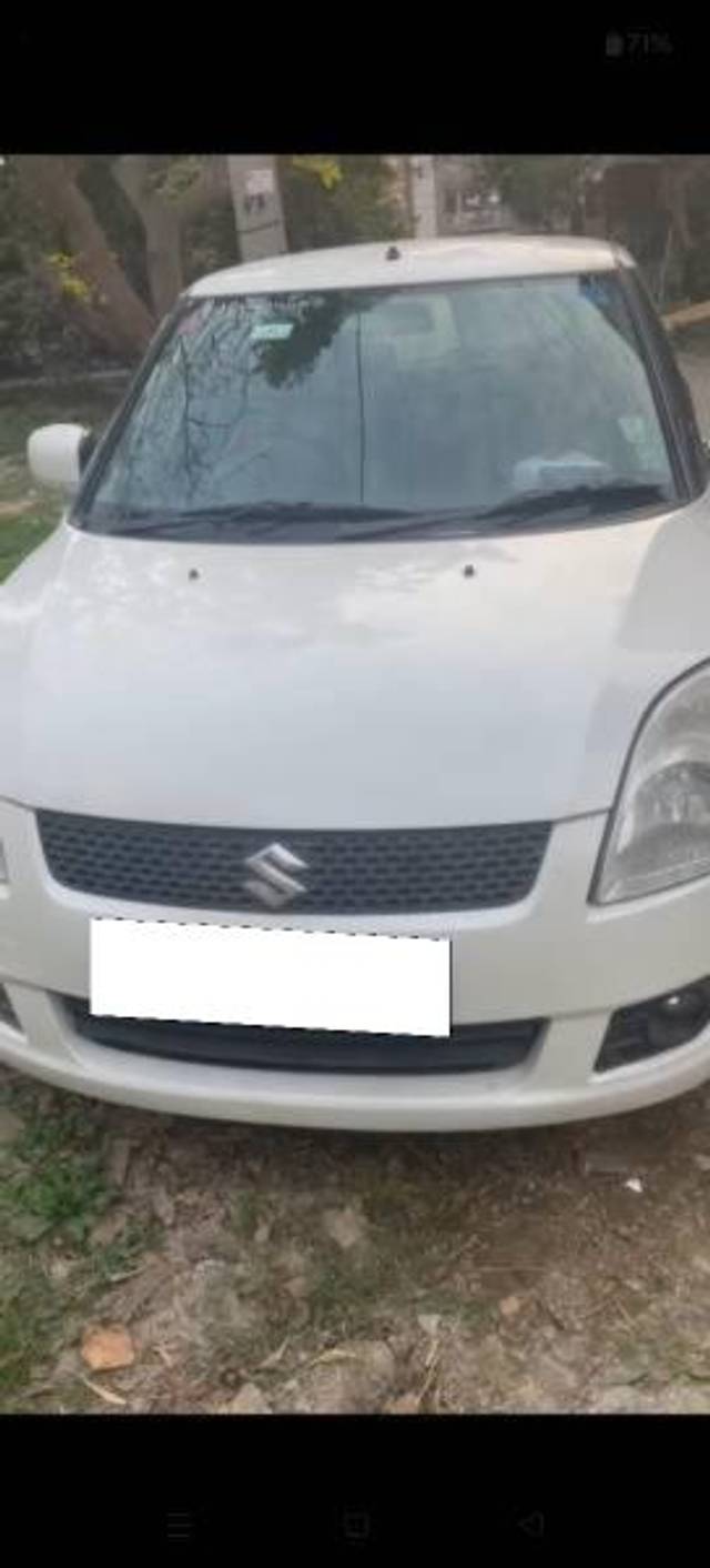 https://images10.gaadi.com/usedcar_image/4511972/original/processed_893c6ece-779a-4050-a8d2-bb25e2efd4ac.jpg?imwidth=6400