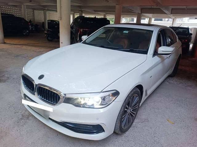 https://images10.gaadi.com/usedcar_image/4511993/original/processed_41204eadcdcf241e62db4ce5b66a5332.jpeg?imwidth=6402