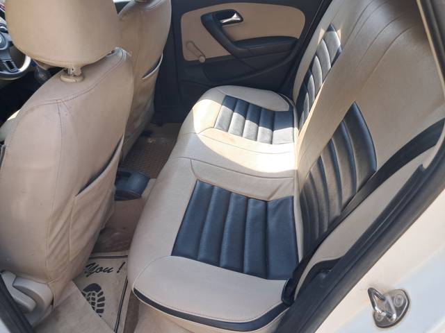 https://images10.gaadi.com/usedcar_image/4512029/original/e25d9527703a2b4caa612e649c6f07bf.jpg?imwidth=6402