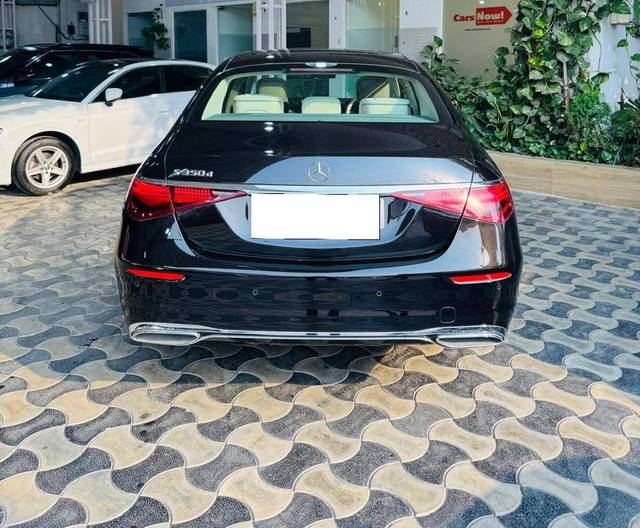 https://images10.gaadi.com/usedcar_image/4512118/original/processed_aa74d1dbed7632b85bb5632cc8803070.jpg?imwidth=6401