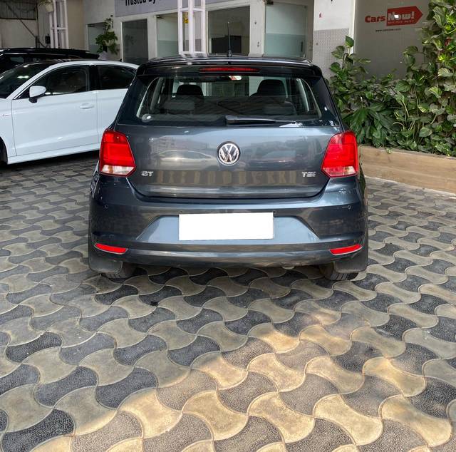 https://images10.gaadi.com/usedcar_image/4512135/original/processed_529c72a4409e7bce349c2ff32733cdb0.jpg?imwidth=6401