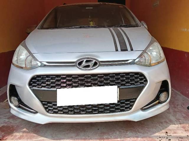https://images10.gaadi.com/usedcar_image/4512136/original/processed_902bfcd0-946f-4744-a304-12304f8c3ca8.jpg?imwidth=6400