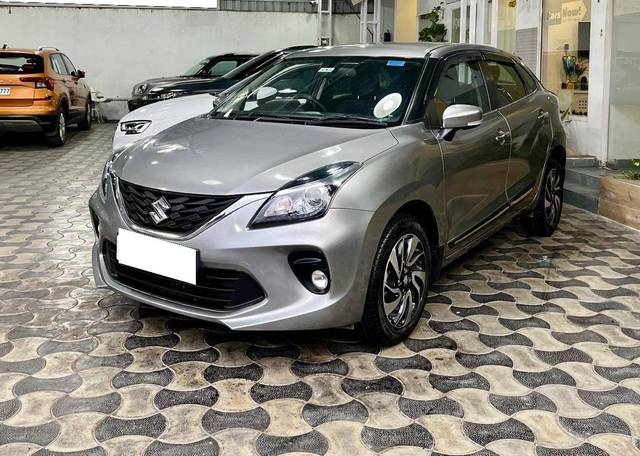 https://images10.gaadi.com/usedcar_image/4512138/original/processed_ef04a38013b06e7b9b16b4b2da34398a.jpg?imwidth=6400