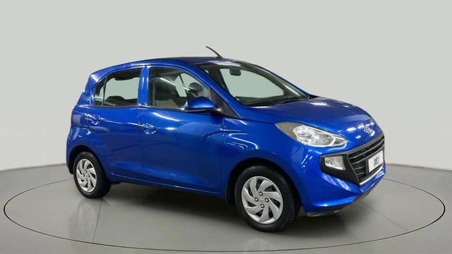 https://images10.gaadi.com/usedcar_image/4512140/original/3171a294b011076ba6b915d80d919a0d.jpg?imwidth=6400