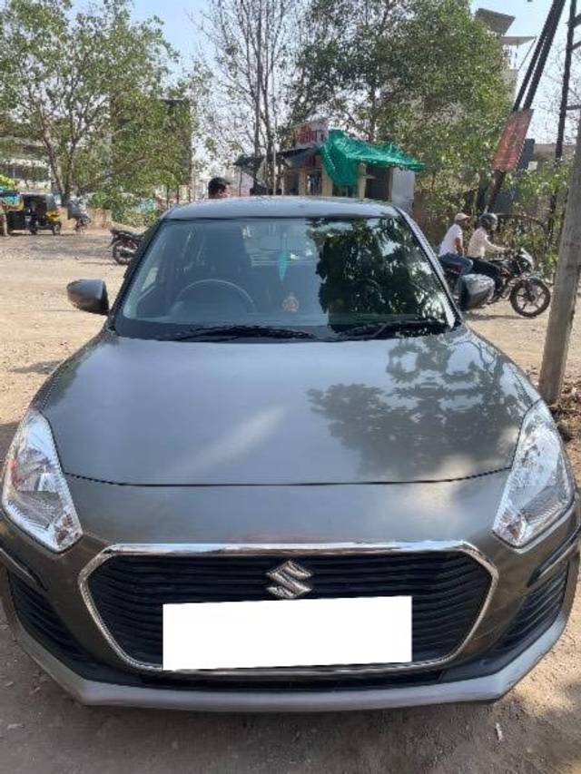 https://images10.gaadi.com/usedcar_image/4512143/original/processed_bc7c8c59-8773-4f16-8948-c628f58d69e2.jpeg?imwidth=6402