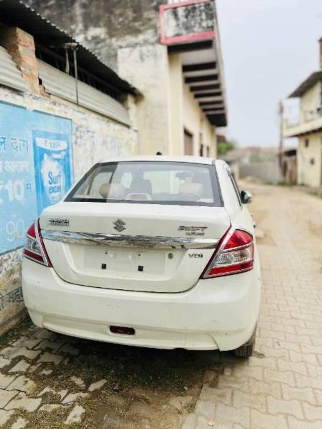 https://images10.gaadi.com/usedcar_image/4512151/original/processed_0d800d03-7088-4f01-9d1f-9afe7b413853.jpg?imwidth=6400
