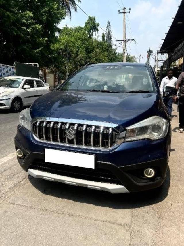 https://images10.gaadi.com/usedcar_image/4512194/original/processed_3f031563-1331-4c12-bb91-e2e68b6f0845.jpeg?imwidth=6400