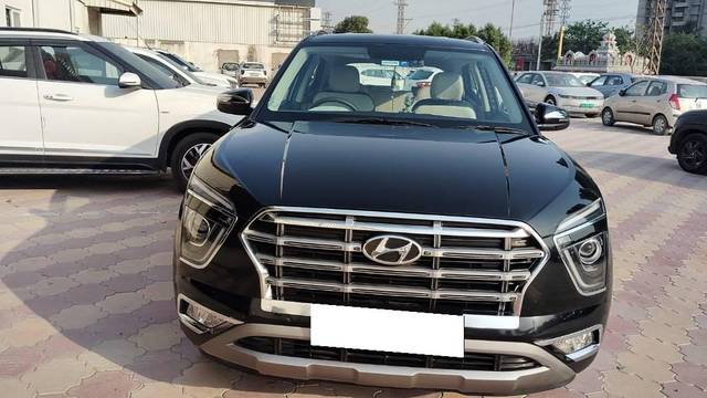 https://images10.gaadi.com/usedcar_image/4512198/original/processed_ca2e9d01-14fb-4727-a3bd-a61cfaa0b09b.jpg?imwidth=6402