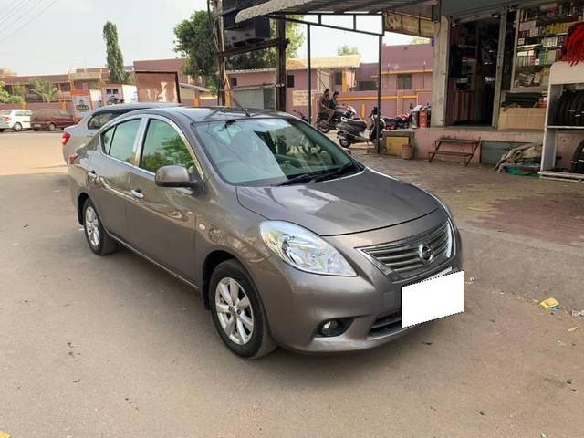https://images10.gaadi.com/usedcar_image/4512211/original/processed_c5101db8-bc64-4371-a602-5a02e95be635.jpg?imwidth=6400