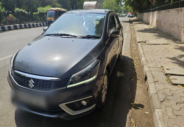 https://images10.gaadi.com/usedcar_image/4512222/original/bd8c6b88-7b5b-446c-8875-d0c9325bed2f.?imwidth=6400