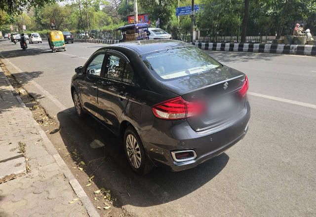 https://images10.gaadi.com/usedcar_image/4512222/original/f38becd3-1f9a-42ca-b1ef-d36496e4af5c.?imwidth=6401