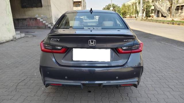 https://images10.gaadi.com/usedcar_image/4512257/original/processed_0506806a-7323-4bee-93bb-27f73a2f6f55.jpg?imwidth=6401