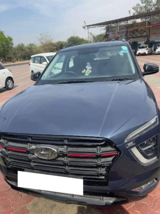 https://images10.gaadi.com/usedcar_image/4512264/original/processed_1013607f-c533-419d-8a36-9e854877834b.jpeg?imwidth=6400