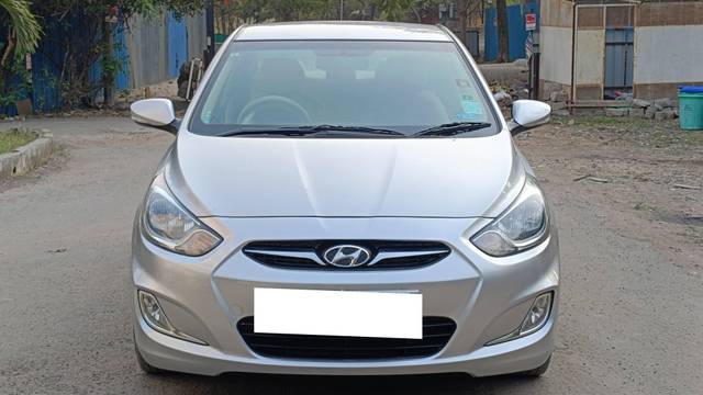 https://images10.gaadi.com/usedcar_image/4512320/original/processed_6dda11694312b93040451d6e90e8a20d.jpg?imwidth=6401