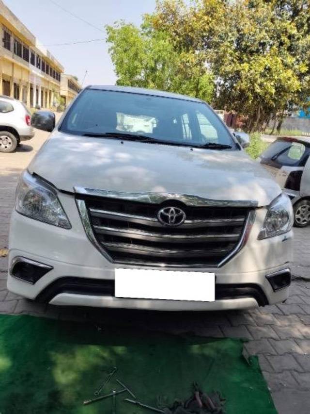 https://images10.gaadi.com/usedcar_image/4512338/original/processed_8419c895-9751-4fdd-98e3-70662b5b6954.jpeg?imwidth=6400