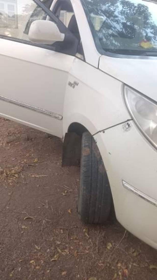 https://images10.gaadi.com/usedcar_image/4512352/original/processed_61039927-1c6b-46fd-95e4-4626e66c5f03.jpg?imwidth=6402