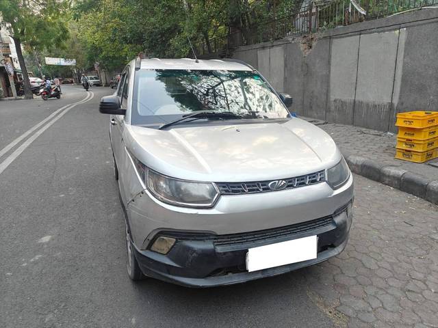 https://images10.gaadi.com/usedcar_image/4512374/original/processed_ad4688ff6dcb79c3b970a5ce75dc2ef6.jpg?imwidth=6400