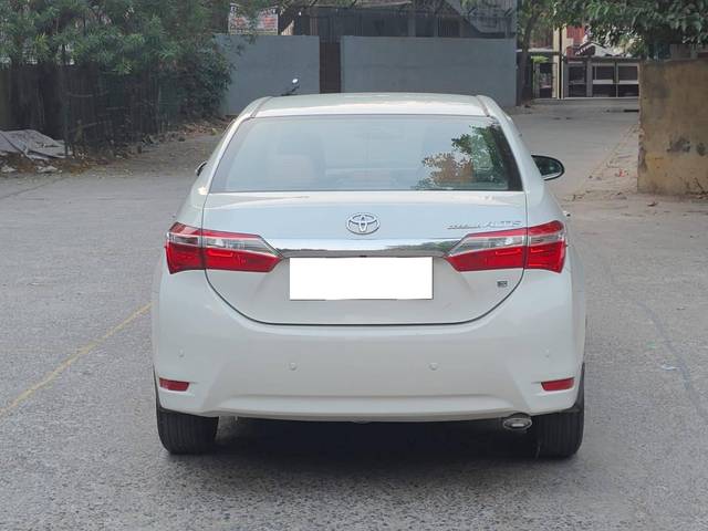 https://images10.gaadi.com/usedcar_image/4512375/original/processed_93c71a4b2266395bd33adb63052814af.jpg?imwidth=6401
