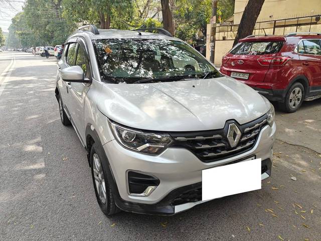 https://images10.gaadi.com/usedcar_image/4512378/original/processed_5ab2b99cc210bc7844410915630281e5.jpg?imwidth=6400