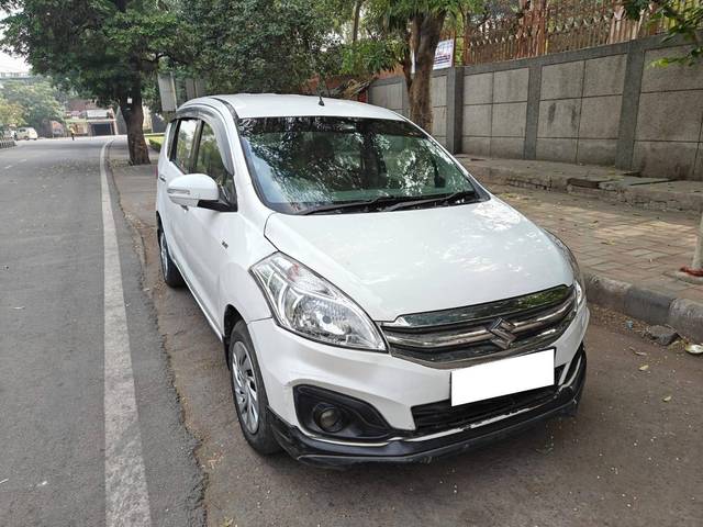 https://images10.gaadi.com/usedcar_image/4512389/original/processed_93e13434894d5225c3d2826ccf67c124.jpg?imwidth=6400