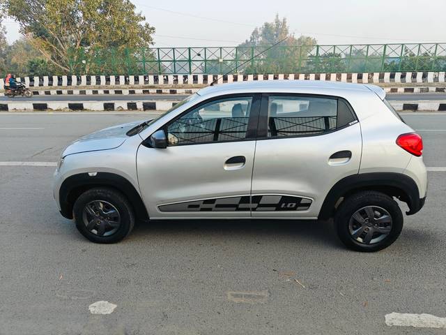 https://images10.gaadi.com/usedcar_image/4512390/original/f718d42b73dc30d8ba0a231044dc623e.jpg?imwidth=6402