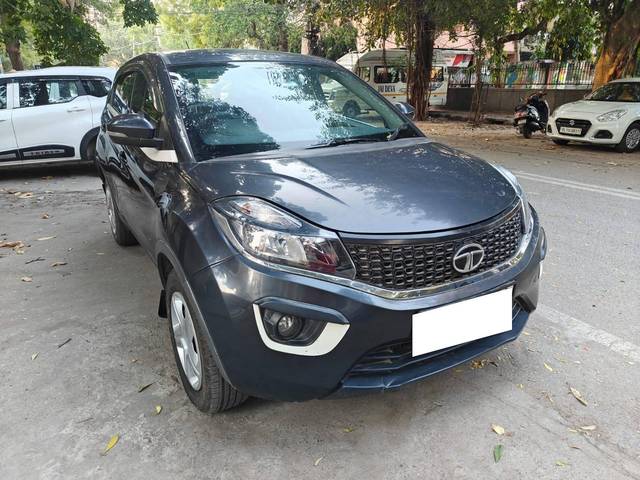 https://images10.gaadi.com/usedcar_image/4512393/original/processed_a2cb53d1802ac07f6e1d69d1c348d8a3.jpg?imwidth=6400