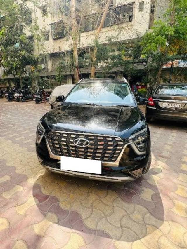 https://images10.gaadi.com/usedcar_image/4512431/original/processed_daa98bea-9270-4a49-b9a2-97105b5c4649.jpeg?imwidth=6402