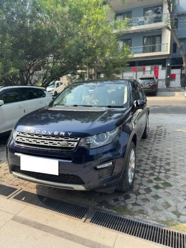 https://images10.gaadi.com/usedcar_image/4512454/original/processed_54cb1e5f-e2c1-4f4f-a5b9-ba2d5f1187ca.jpeg?imwidth=6402