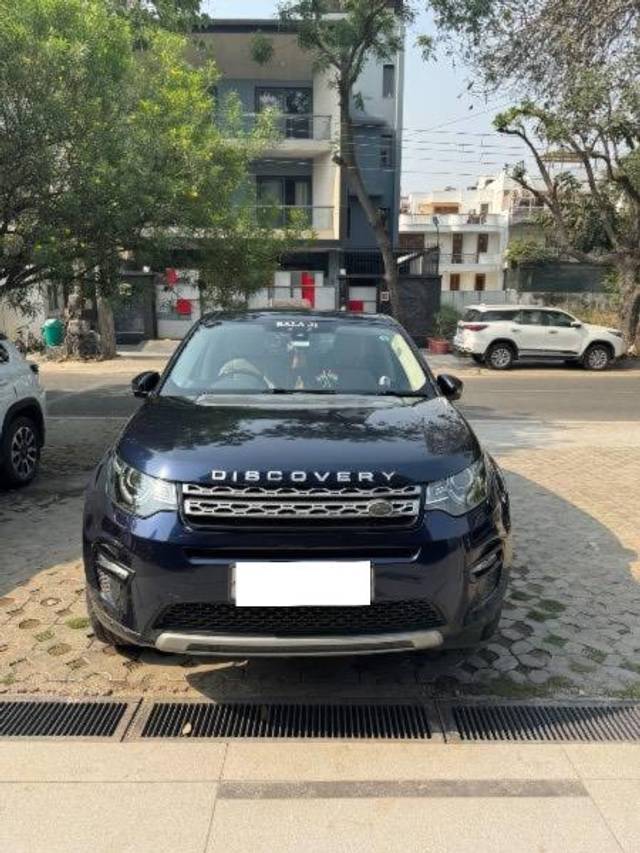 https://images10.gaadi.com/usedcar_image/4512454/original/processed_77daf62b-c6d7-479f-abf4-2d4ecf378891.jpeg?imwidth=6400