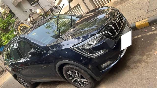 https://images10.gaadi.com/usedcar_image/4512459/original/processed_ae069332-fbe1-42ee-bfae-bfe6301c9915.jpeg?imwidth=6401