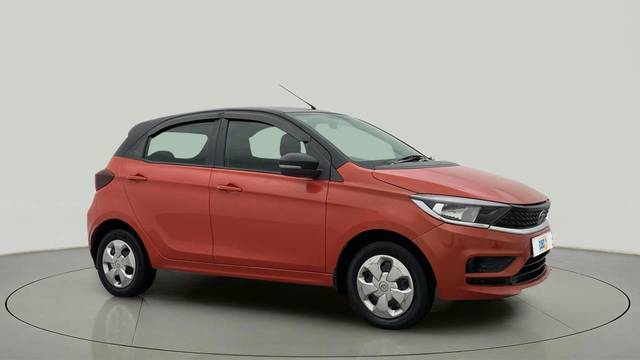 https://images10.gaadi.com/usedcar_image/4512488/original/976d60ca63045c1cfff3c7a66031f747.jpg?imwidth=6400
