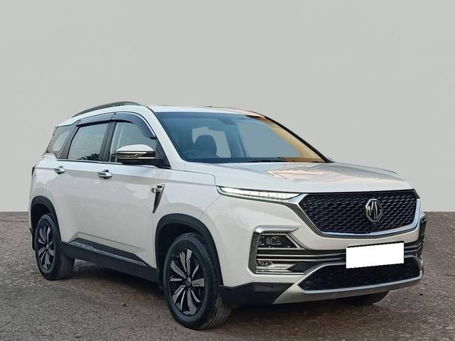 https://images10.gaadi.com/usedcar_image/4512491/original/processed_a14ee345d3f97172465a7cff22610d94.jpg?imwidth=6400