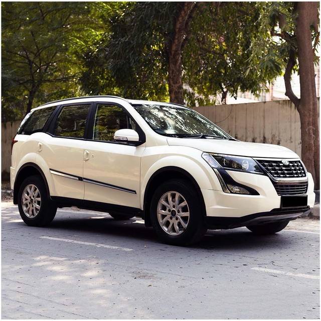 https://images10.gaadi.com/usedcar_image/4512499/original/3c1bc1e2772af7d494191f66b6116b56.jpg?imwidth=6400