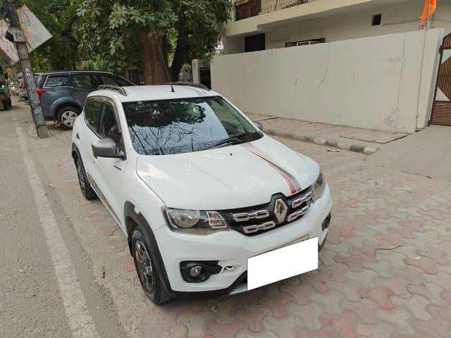 https://images10.gaadi.com/usedcar_image/4512501/original/processed_217d7a27c365a0d4e854b6e4320a421f.jpg?imwidth=6400