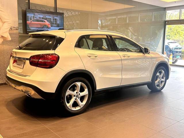 https://images10.gaadi.com/usedcar_image/4512506/original/processed_a6fb90d8a465ca08a12980a5fc4b4984.jpeg?imwidth=6401