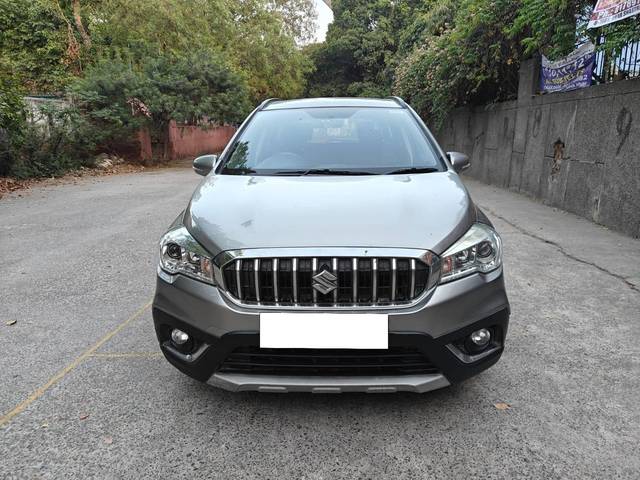 https://images10.gaadi.com/usedcar_image/4512509/original/processed_8378758eb227d5d7d6e4e8c79644efc8.jpg?imwidth=6402