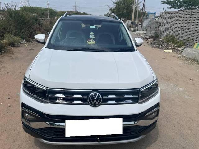 https://images10.gaadi.com/usedcar_image/4512511/original/processed_f09fa721-1da8-499e-97ed-a48dc0d71ed2.jpg?imwidth=6402