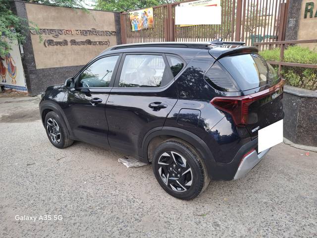 https://images10.gaadi.com/usedcar_image/4512554/original/processed_6d25006df942103d6df5d30e51fcc662.jpg?imwidth=6402
