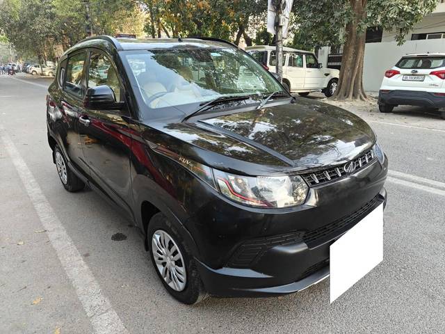 https://images10.gaadi.com/usedcar_image/4512555/original/processed_e8e80852e736598df9640961d733b58b.jpg?imwidth=6400
