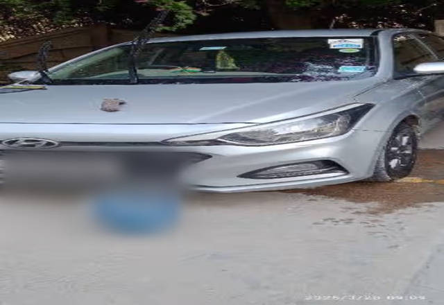 https://images10.gaadi.com/usedcar_image/4512559/original/921f29cf-0439-4842-a742-a445d84f524d.?imwidth=6400
