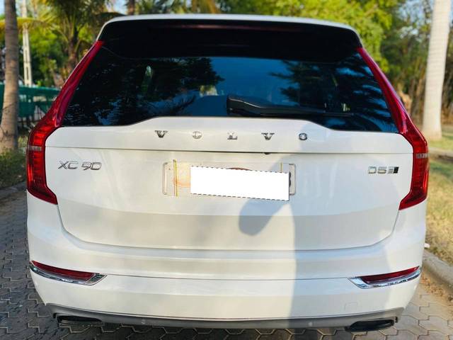 https://images10.gaadi.com/usedcar_image/4512571/original/processed_f1cf89b9d73e84b9a51e17d4893d75c4.jpg?imwidth=6402