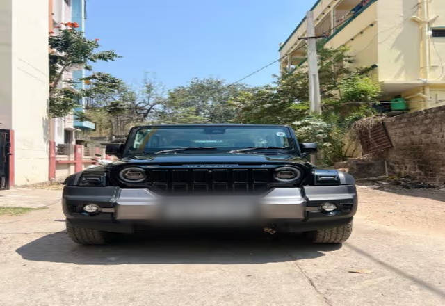 https://images10.gaadi.com/usedcar_image/4512582/original/aaecb4c1-fdf6-468b-8170-1b1e80ffbc92.?imwidth=6400