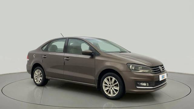 https://images10.gaadi.com/usedcar_image/4512594/original/ea9e4a73a18c312893ecb169fbe76f3e.jpg?imwidth=6400