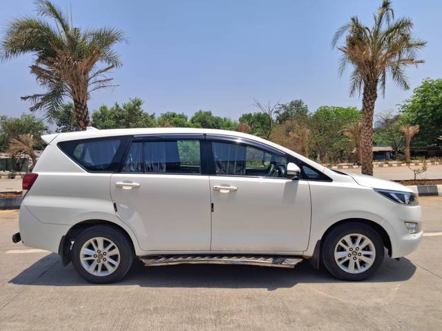https://images10.gaadi.com/usedcar_image/4512601/original/ad0e575c21810a52be6760469b4112cb.jpg?imwidth=6401