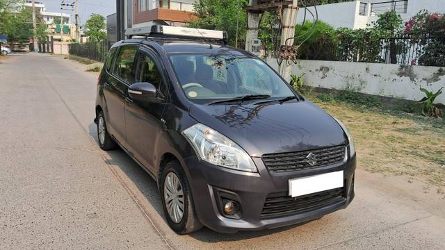 https://images10.gaadi.com/usedcar_image/4512602/original/processed_ea7c7ab5156f73aa9378cec97121e8f0.jpg?imwidth=6400