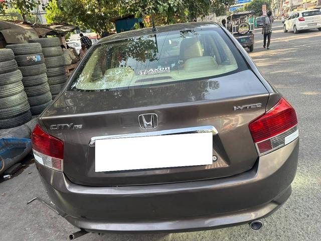 https://images10.gaadi.com/usedcar_image/4512614/original/processed_ab1bf48dec62a1f45c622aae222a9597.jpg?imwidth=6402