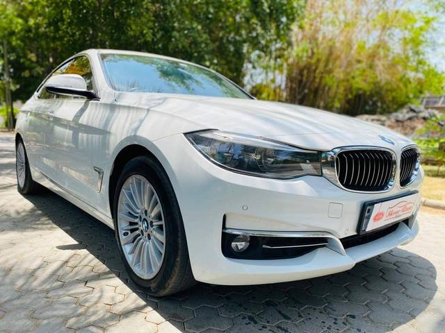 https://images10.gaadi.com/usedcar_image/4512631/original/processed_2c23060373c64a3122d6fd8cdfe1dfff.jpg?imwidth=6400