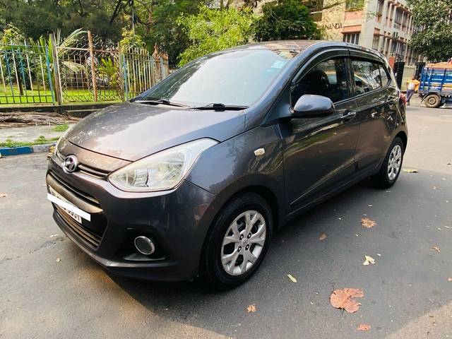 https://images10.gaadi.com/usedcar_image/4512639/original/processed_ad6a07b7c6349428bd441e8a1d4fc067.jpg?imwidth=6400