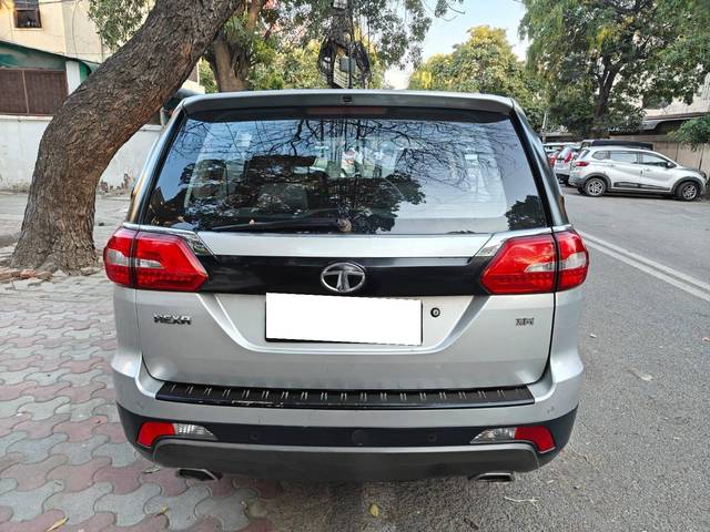 https://images10.gaadi.com/usedcar_image/4512687/original/processed_ba930d3a7a217187376cf0a291c18c34.jpg?imwidth=6402