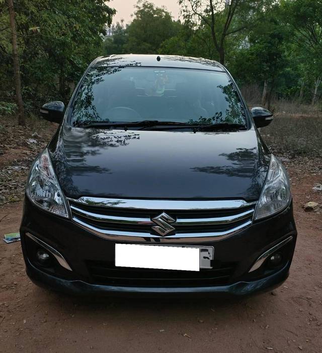 https://images10.gaadi.com/usedcar_image/4512692/original/processed_cd1a747f0dddf9523c6856fa456cd1e2.jpg?imwidth=6402